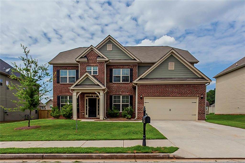 385 Hinton Chase Parkway - Photo 1