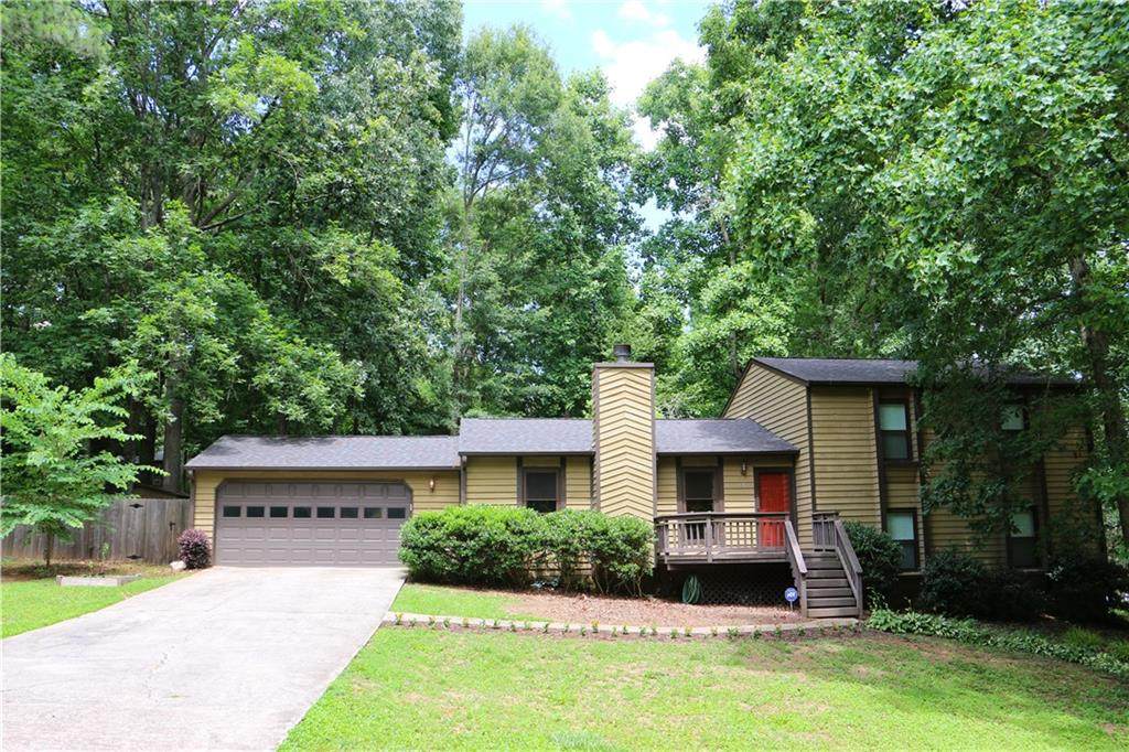 675 Ludlow Lane - Photo 1