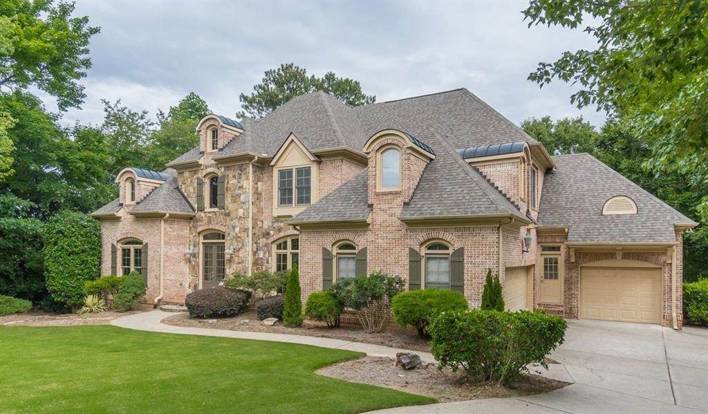 5523 Brendlynn Drive - Photo 1