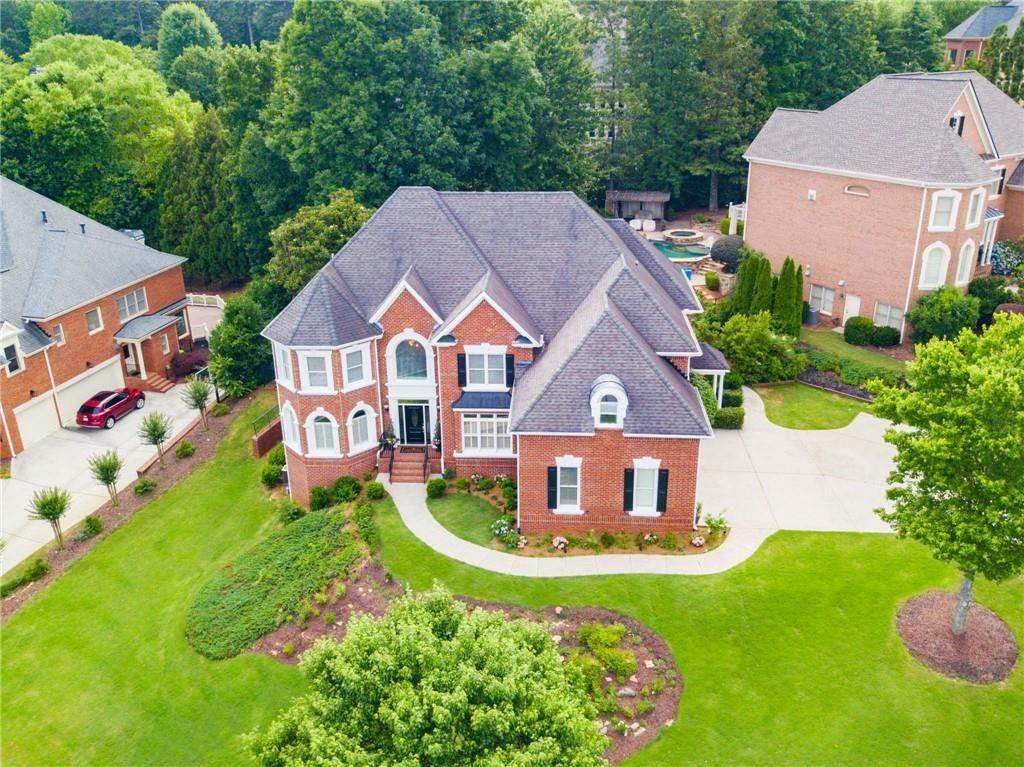 525 Brook Manor Drive - Photo 1