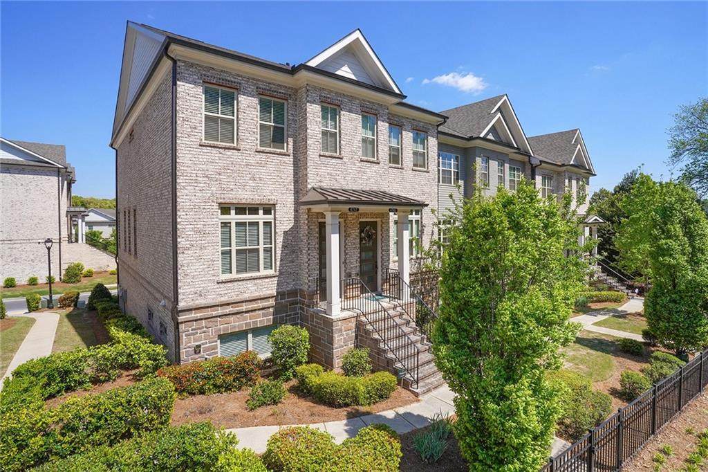 4747 Roswell Road - Photo 1
