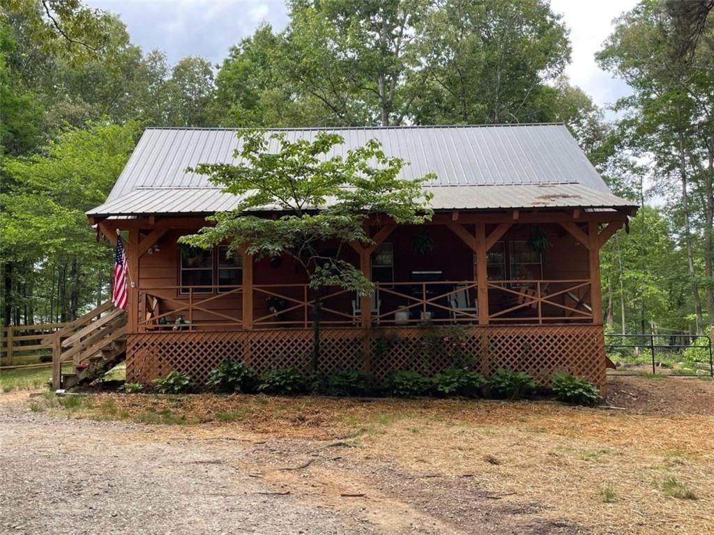 25 Pepperridge Drive - Photo 1
