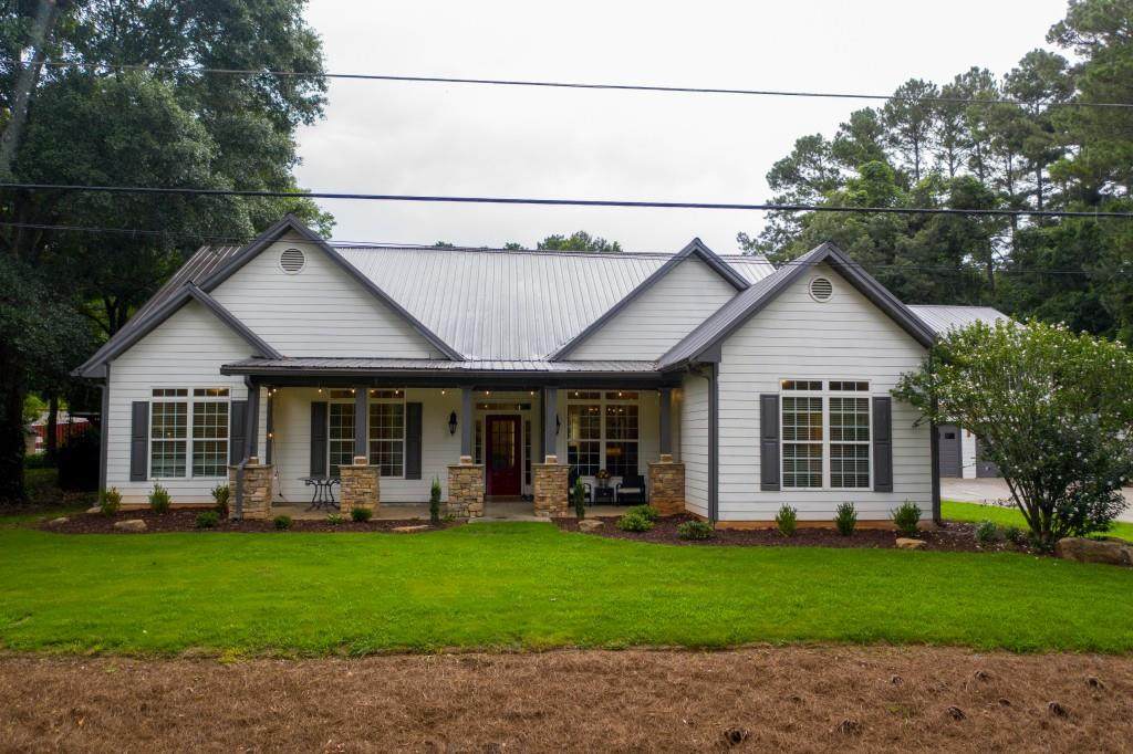 713 White Street - Photo 1