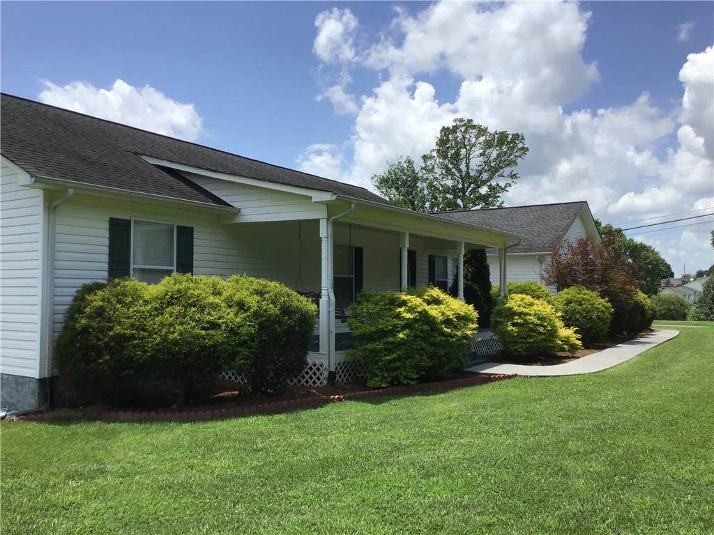 100 Erwin Hill Road - Photo 1