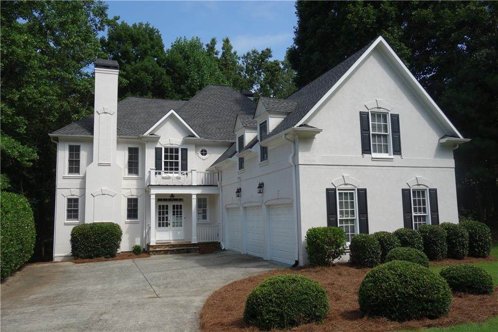 420 Ivy Hall Drive - Photo 1