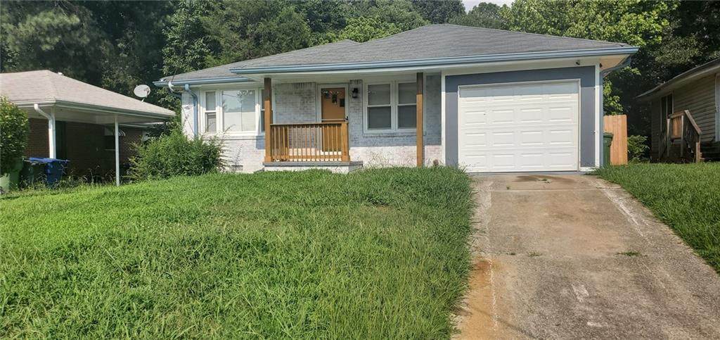 635 Albert Street - Photo 1