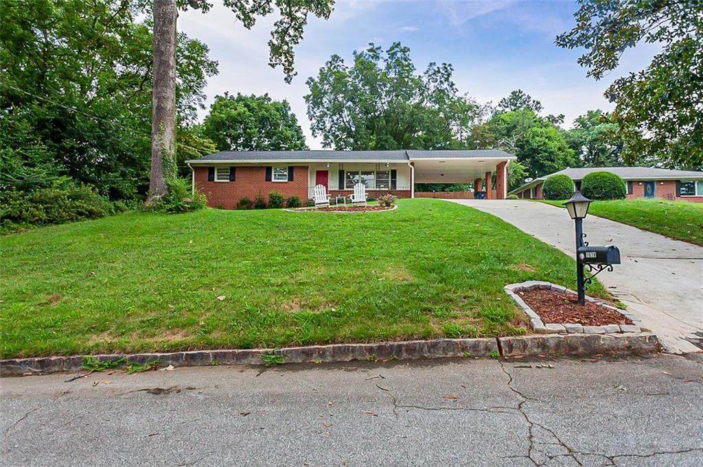 1678 Oak Lane - Photo 1