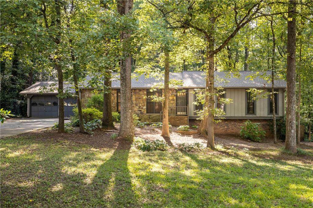 467 Hickory Hills Drive - Photo 1