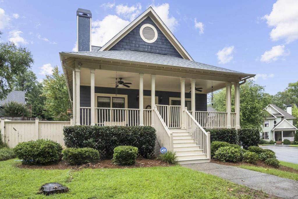 2553 Lakeview East Court - Photo 1