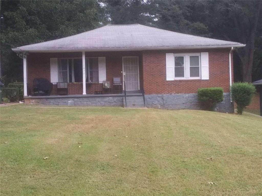 1875 Bayberry Drive - Photo 1