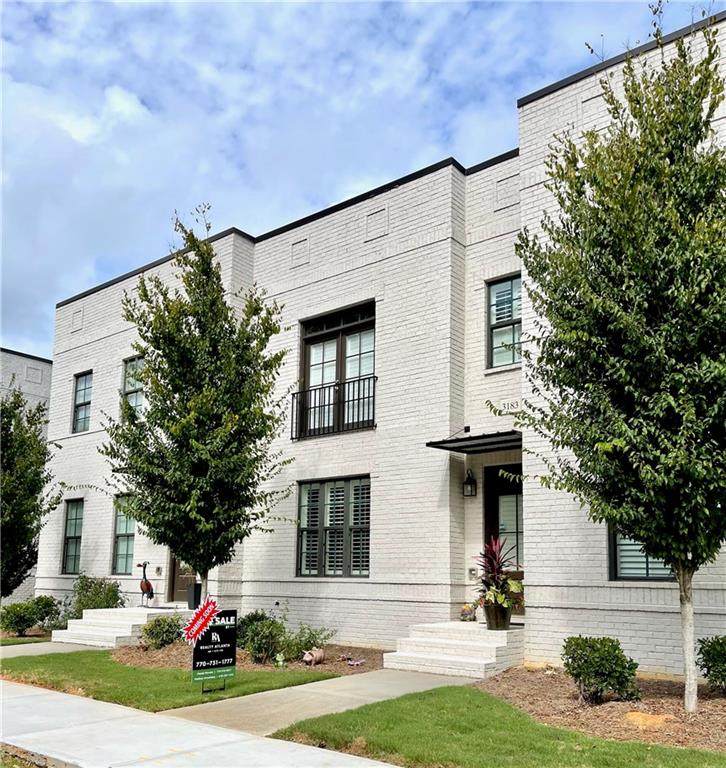 3183 Hill Street - Photo 1