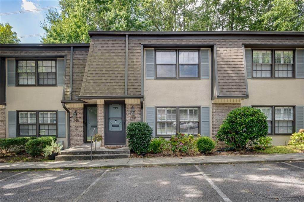249 Triumph Drive - Photo 1