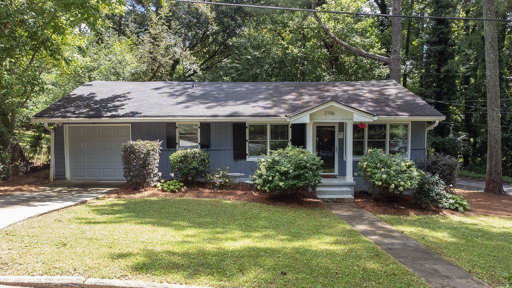 2156 Cavanaugh Avenue - Photo 1
