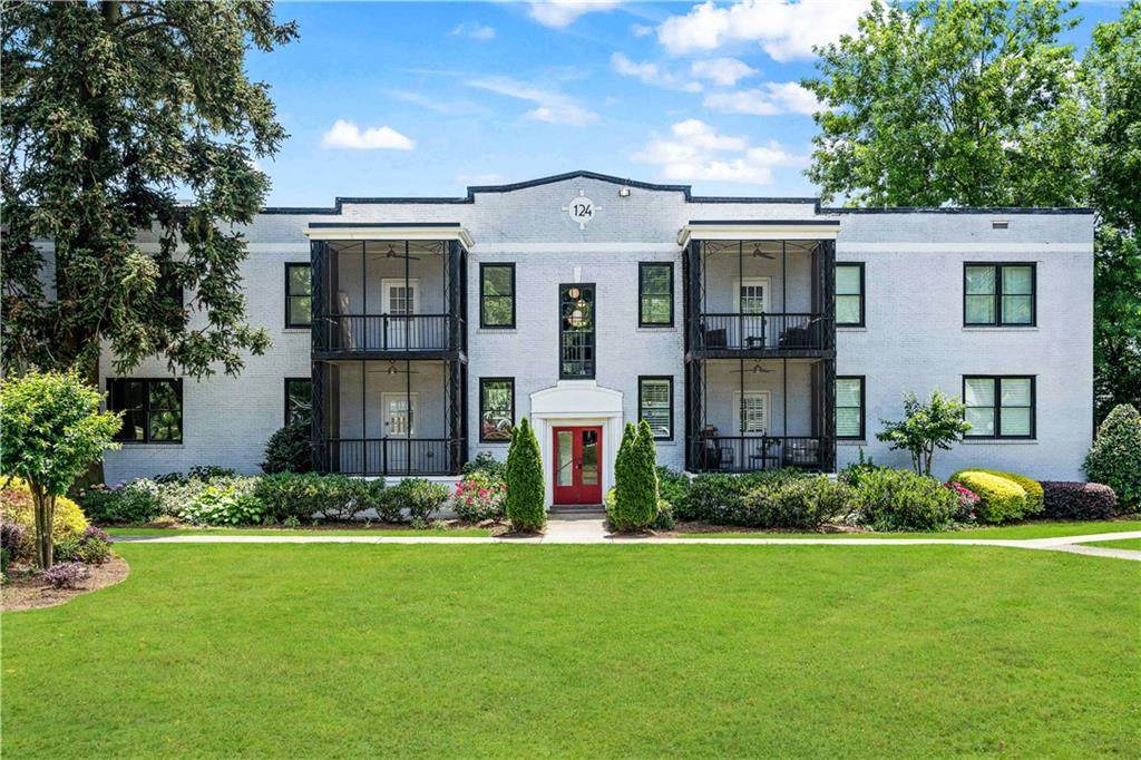 120 Peachtree Memorial Drive - Photo 1