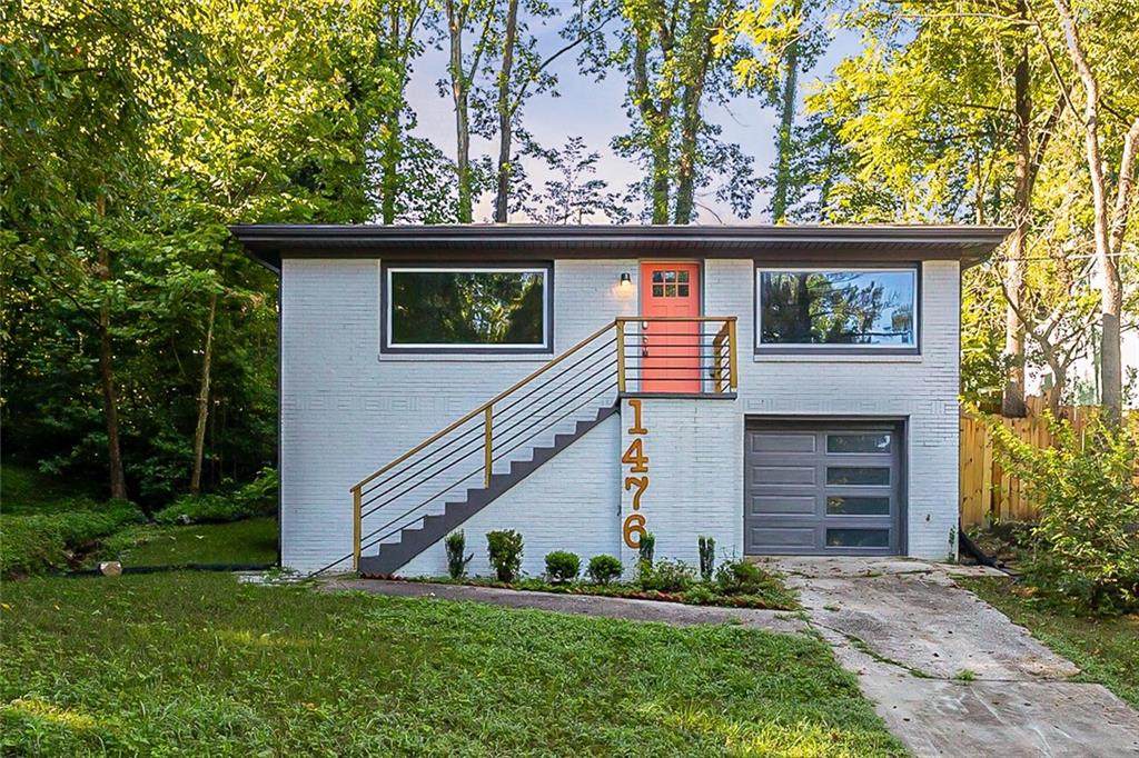 1476 Andrews Street - Photo 1
