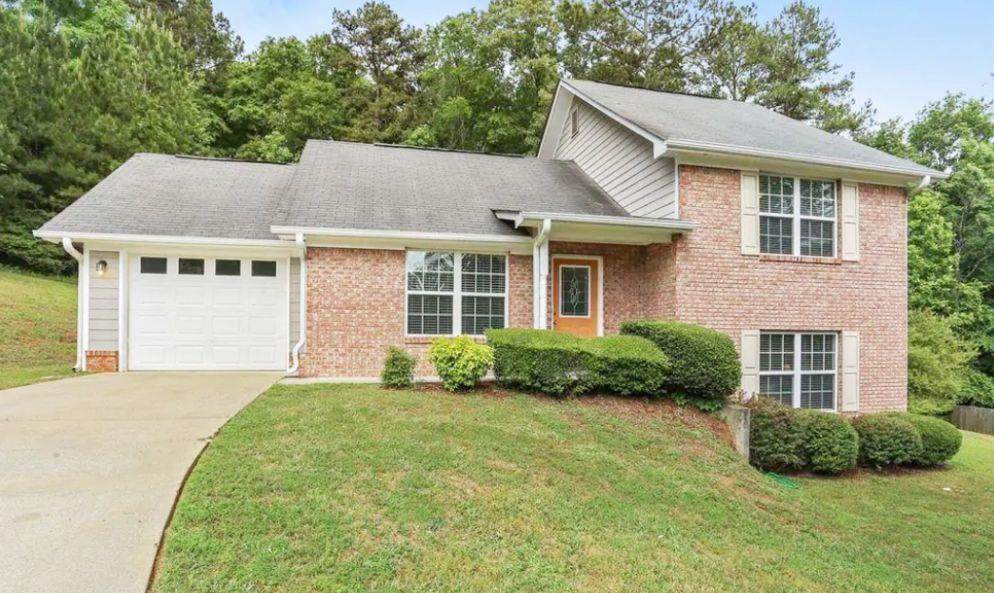 2592 Boulder Hill Court - Photo 1