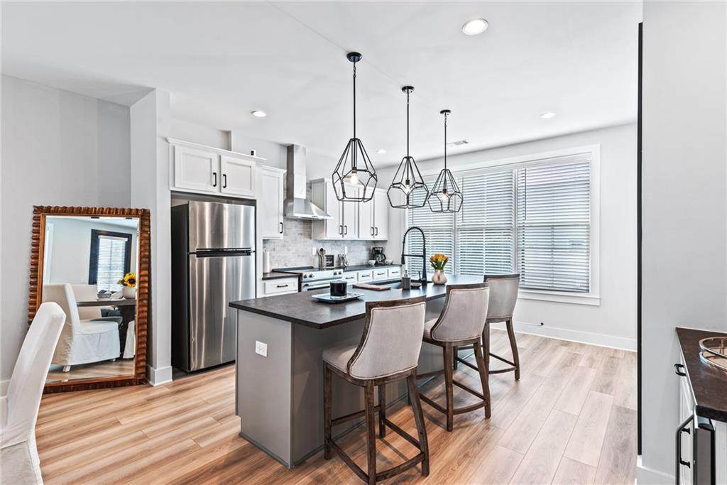 585 King Arnold Street - Photo 1