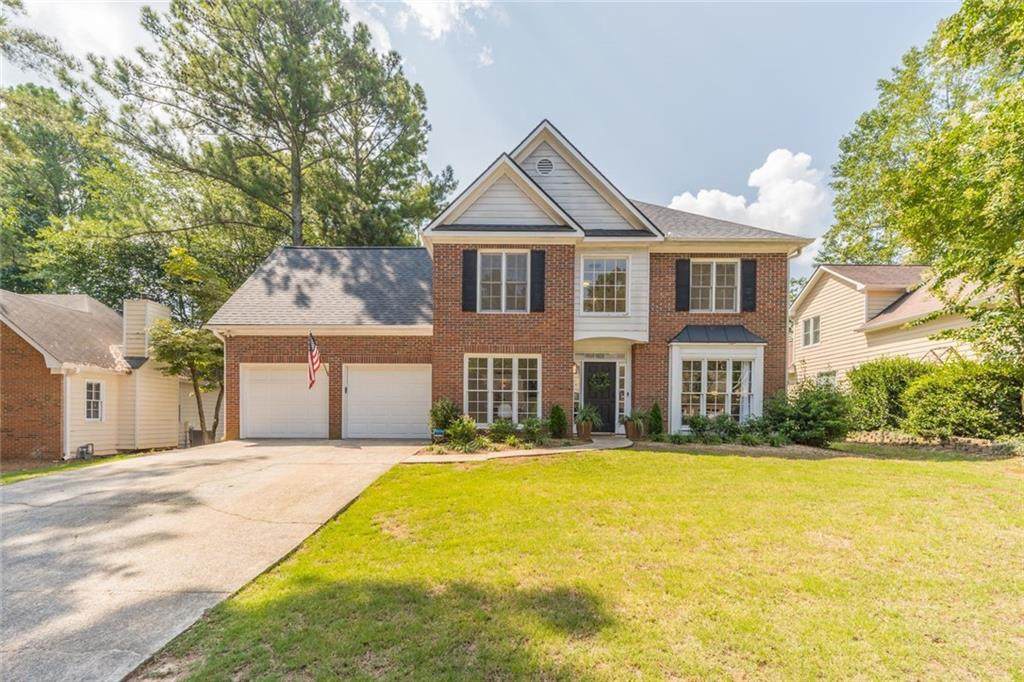 654 Radford Circle - Photo 1