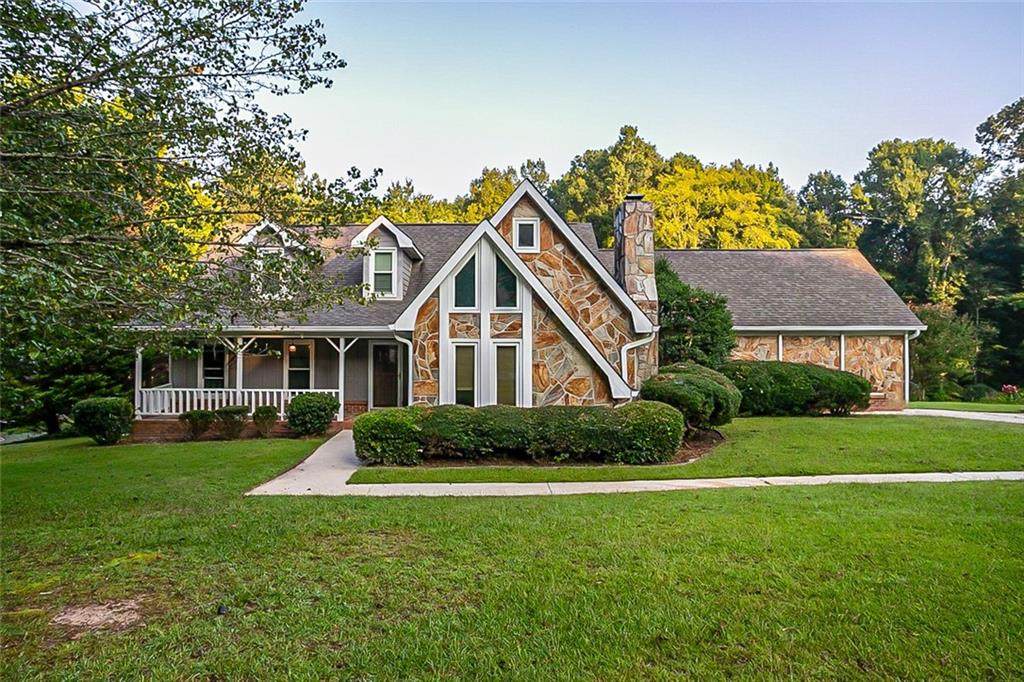 345 Mapledale Trail - Photo 1