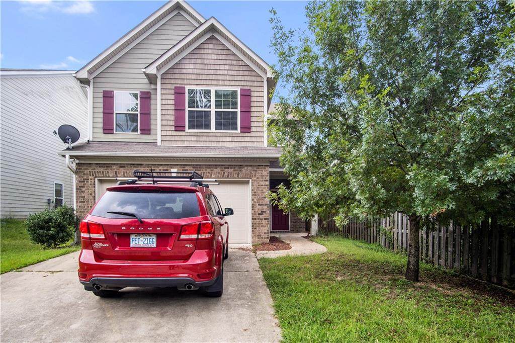 1579 Winifred Lane - Photo 1