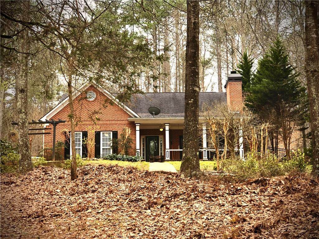 7457 Dallas Acworth Highway - Photo 1