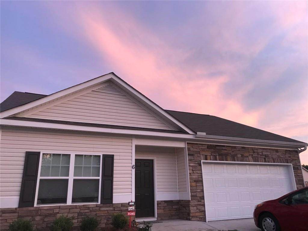 14 Willowrun Drive - Photo 1