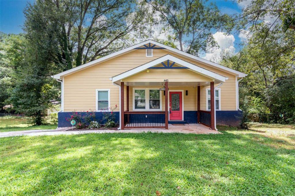845 Lee Andrews Avenue - Photo 1