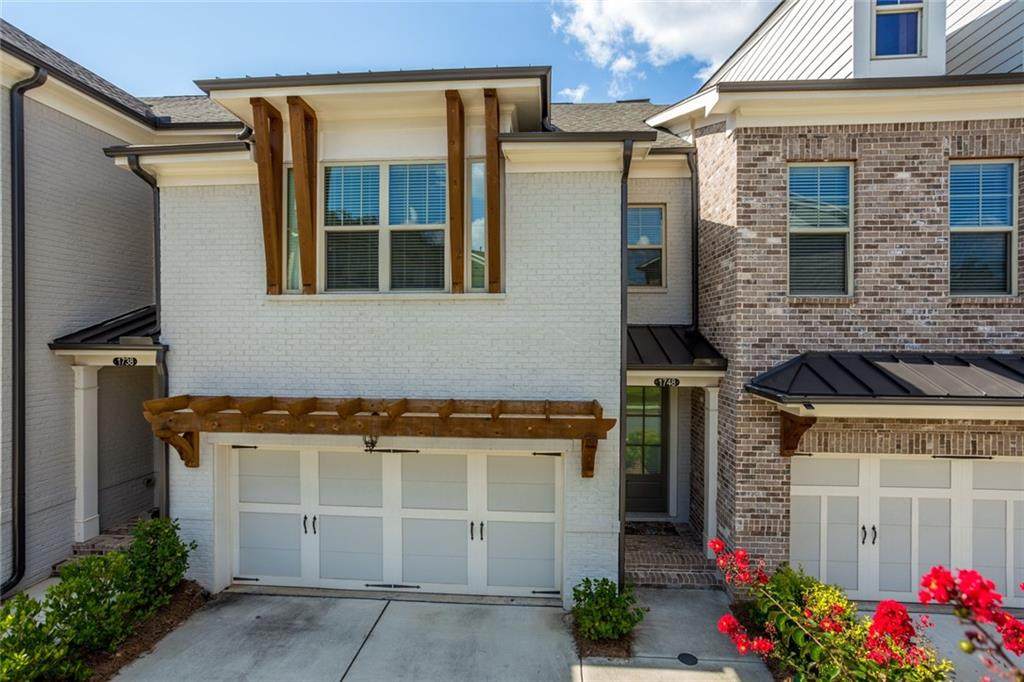 1748 Glenview Park Circle - Photo 1