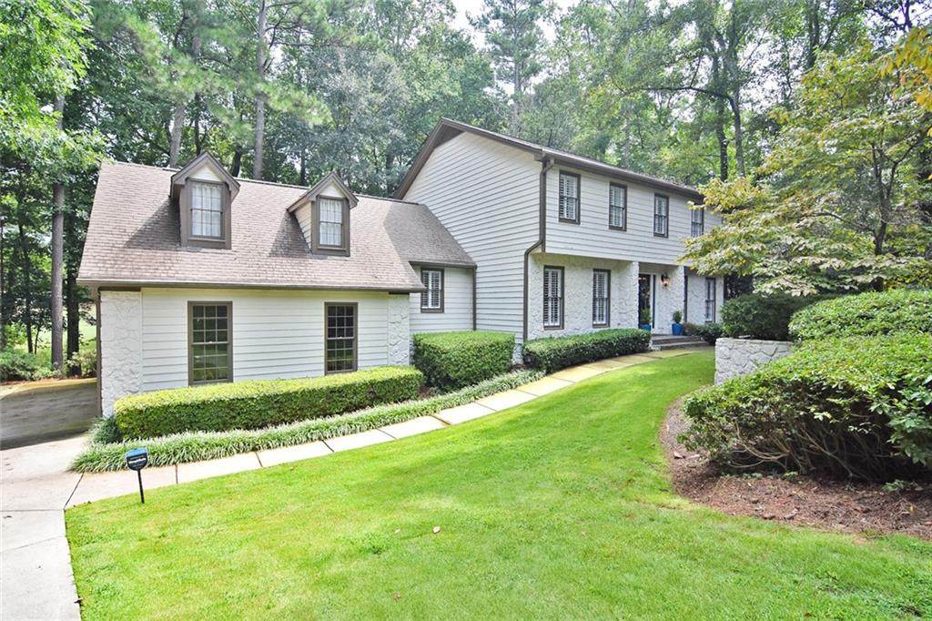 10145 Cresent Hill Lane - Photo 1
