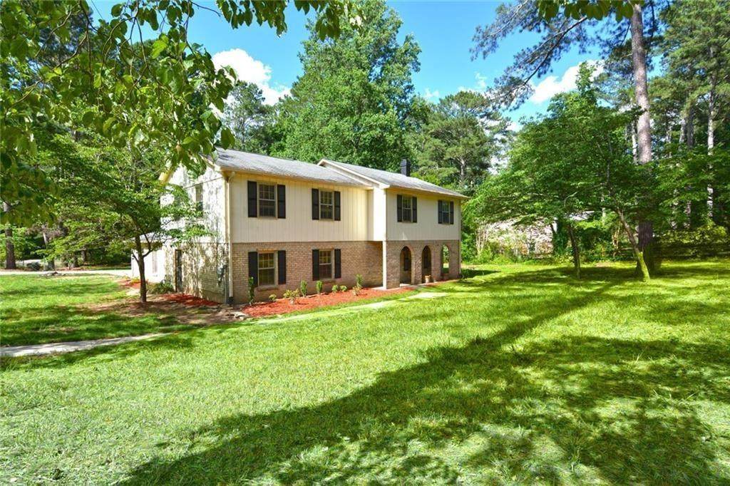 3119 Garden Lane Drive - Photo 1