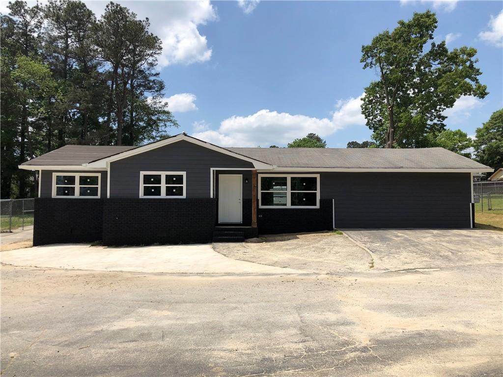 899 Grayson Highway - Photo 1