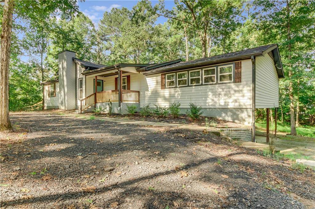 5475 Chapel Hill Road - Photo 1