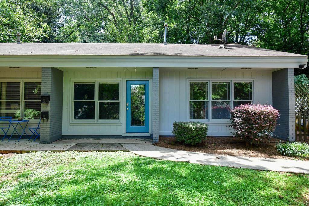 326 Mathews Avenue - Photo 1