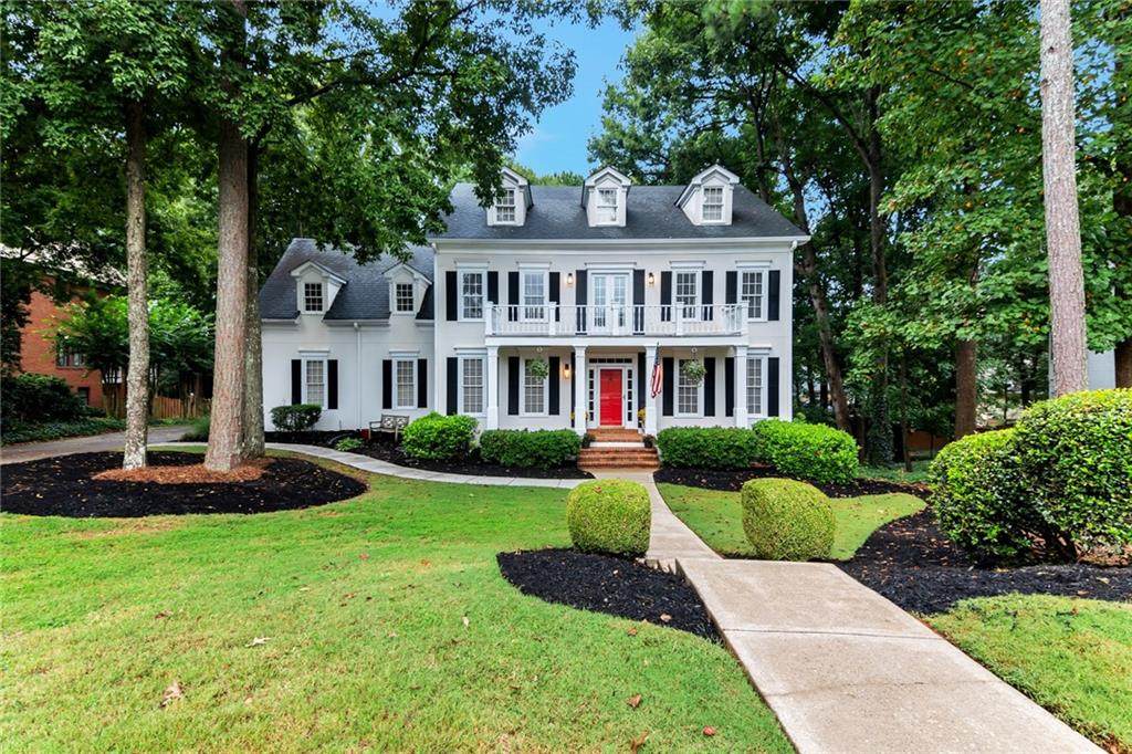 12150 Boxwood Circle - Photo 1