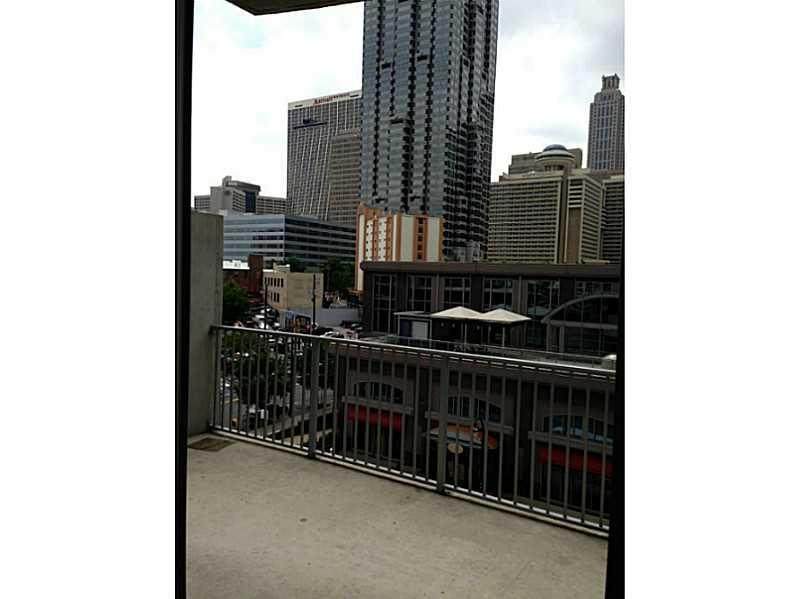400 Peachtree Street - Photo 1