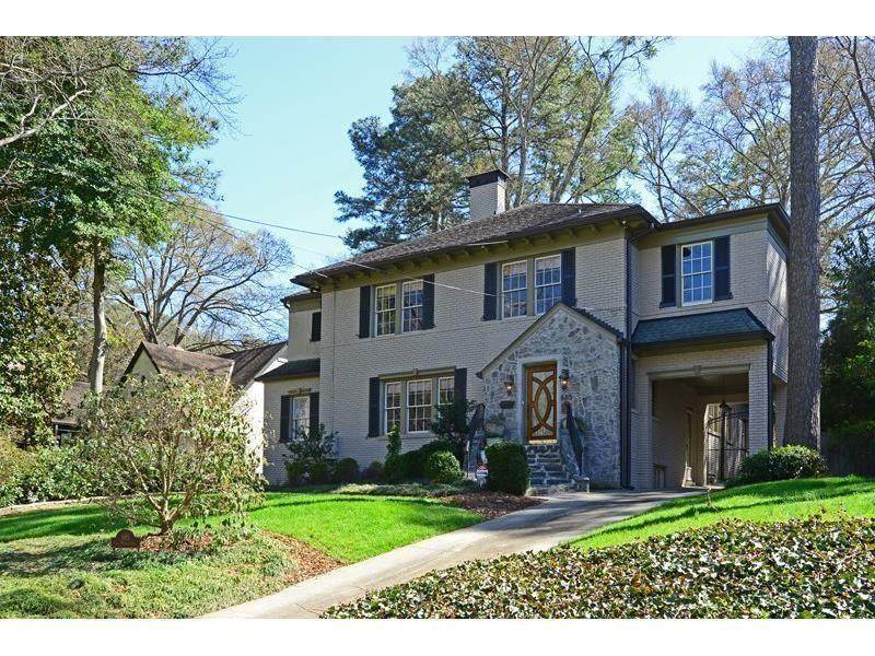685 Morningside Drive - Photo 1