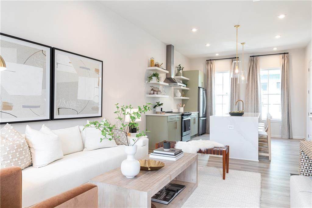 200 Chestnut Circle - Photo 1