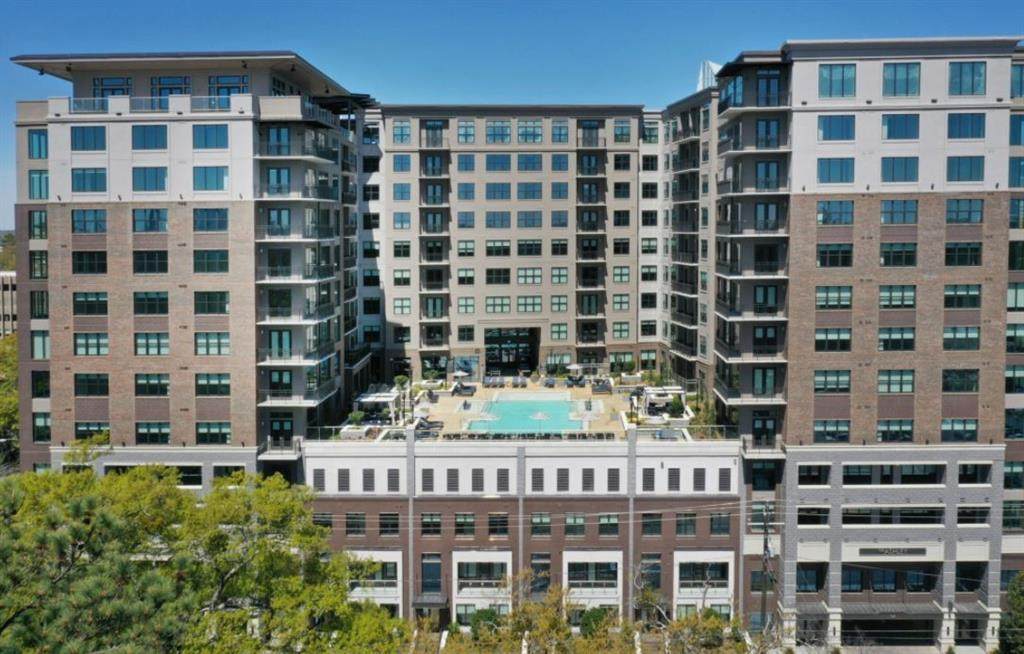 530 East Paces Ferry Road - Photo 1