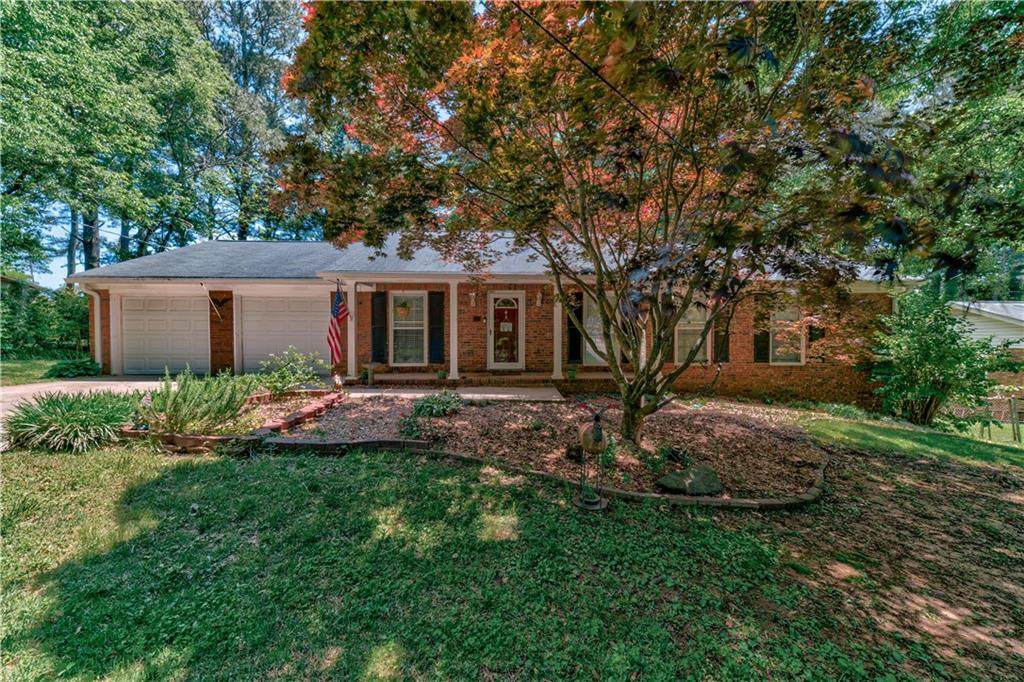 1073 Anthony Drive - Photo 1