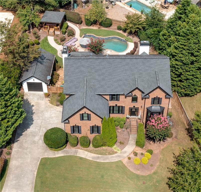 217 White Oak Drive - Photo 1