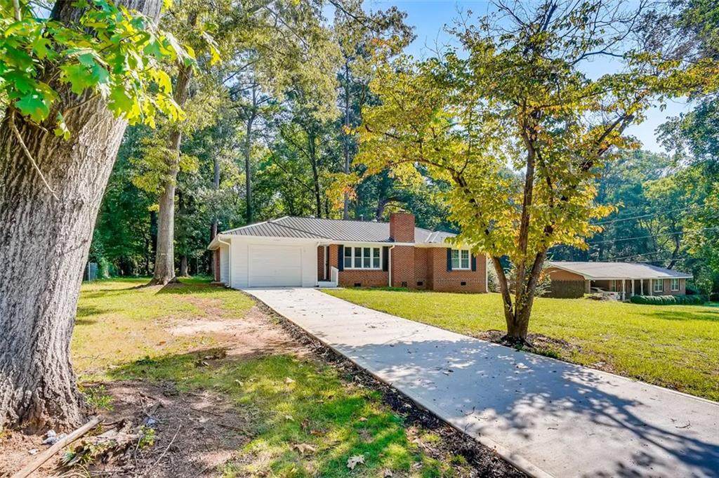 568 Creek View Drive - Photo 1