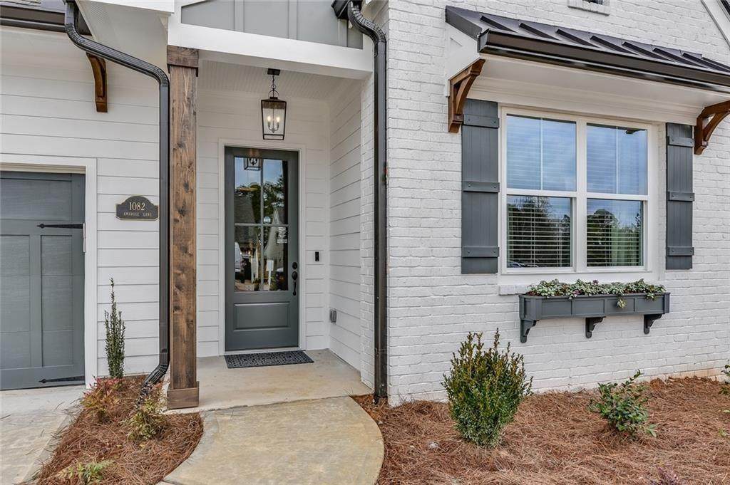 1062 Amarose Lane - Photo 1