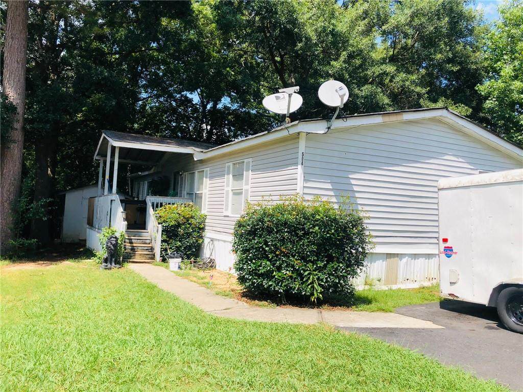504 Buckhead Trail - Photo 1