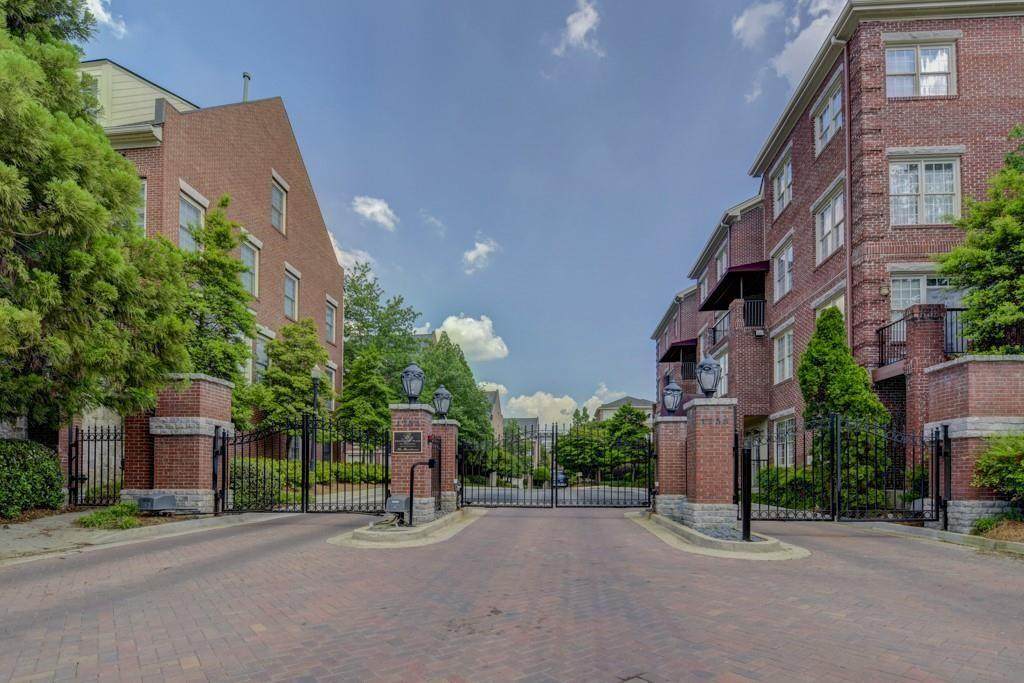 1735 Peachtree Street - Photo 1