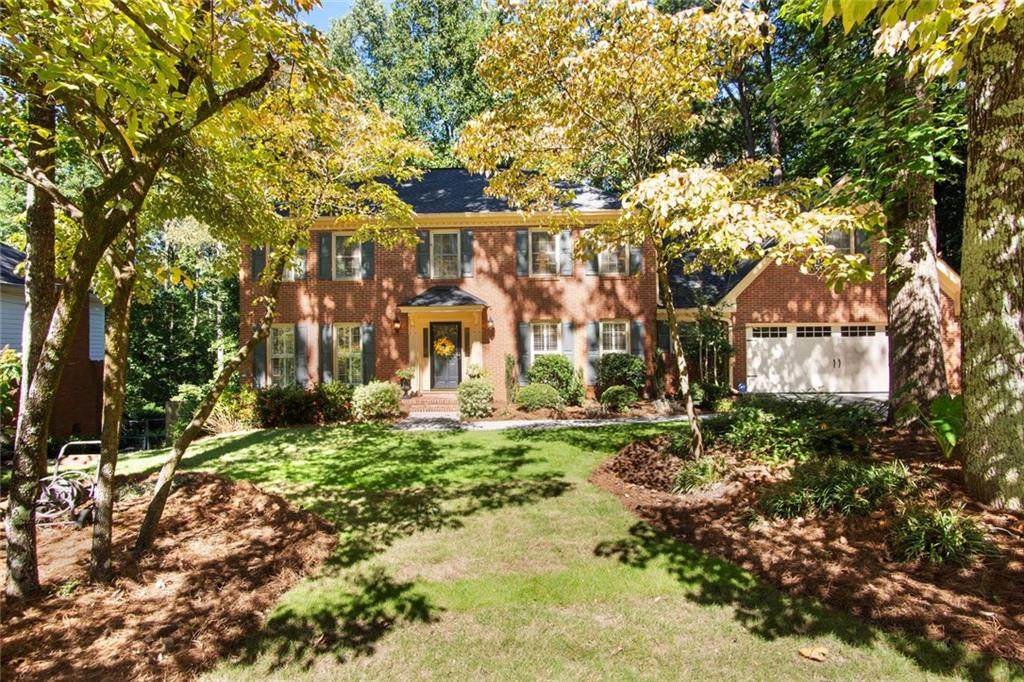 5696 Broxton Circle - Photo 1