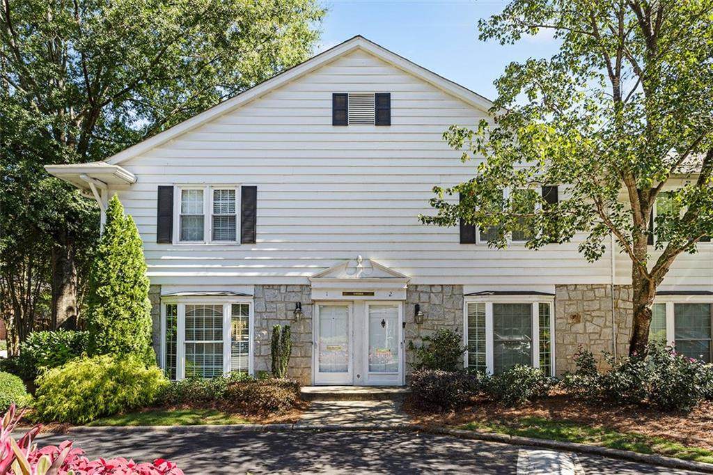 136 Peachtree Memorial Drive - Photo 1