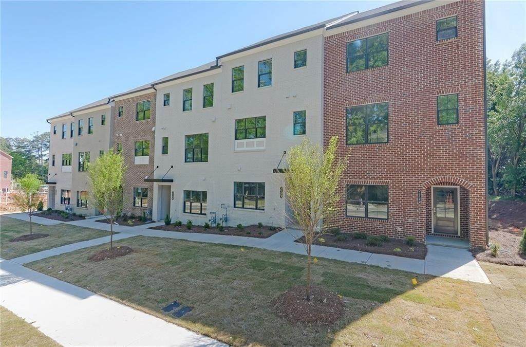 2765 Bell Drive - Photo 1