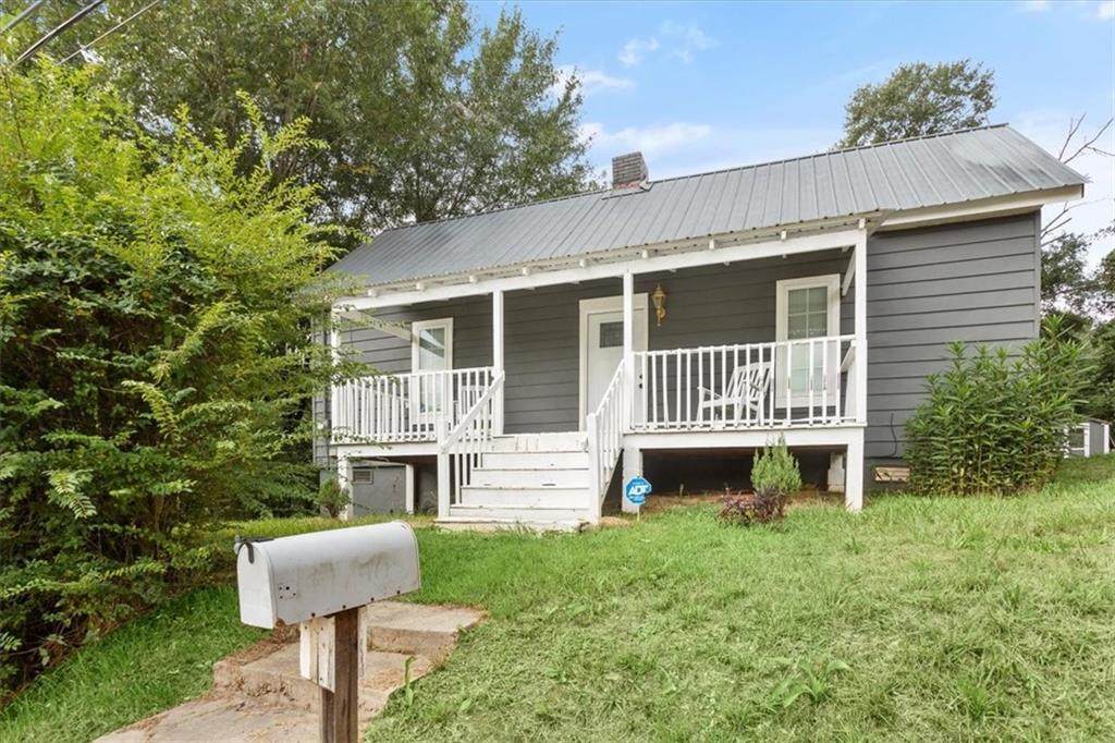 405 Canton Street - Photo 1