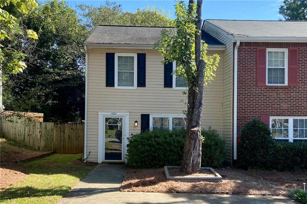 1021 Windy Oaks Court - Photo 1