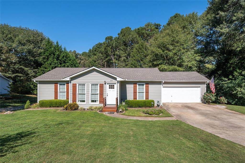 215 Hickory Trace - Photo 1